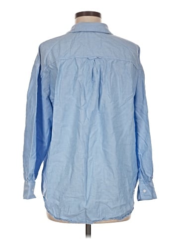 Old Navy Long Sleeve Button-Down Shirt (view 2)