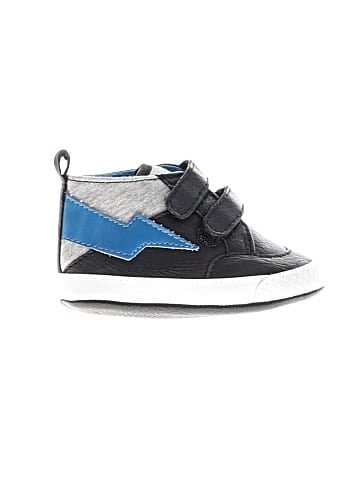 The Children's Place Booties (view 1)