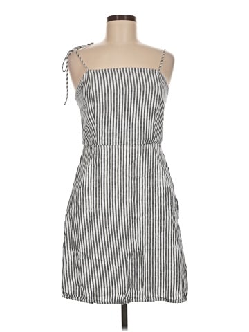 Old Navy Casual Dress (view 1)