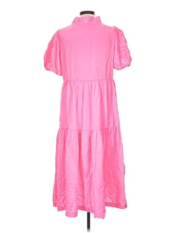 Crown & Ivy Casual Dress (view 2)