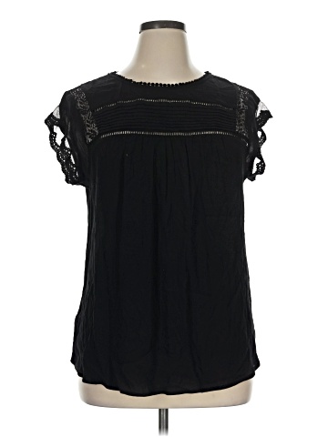 Daniel Rainn Sleeveless T-Shirt (view 1)