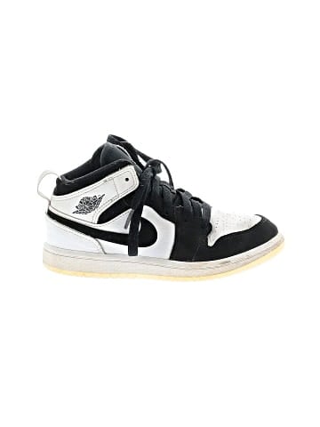 Air Jordan Sneakers (view 1)