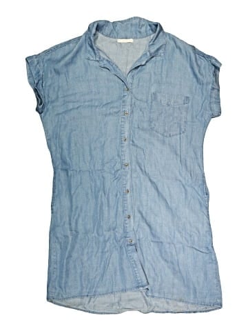 Be Cool Short Sleeve Button-Down Shirt (view 2)
