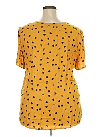 Hinge Short Sleeve T-Shirt (view 2)