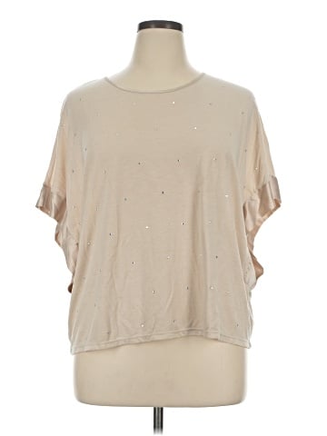 Daisy Fuentes Short Sleeve T-Shirt (view 1)