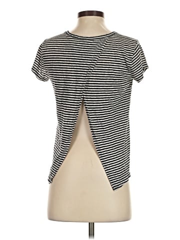 Abercrombie & Fitch Short Sleeve T-Shirt (view 2)
