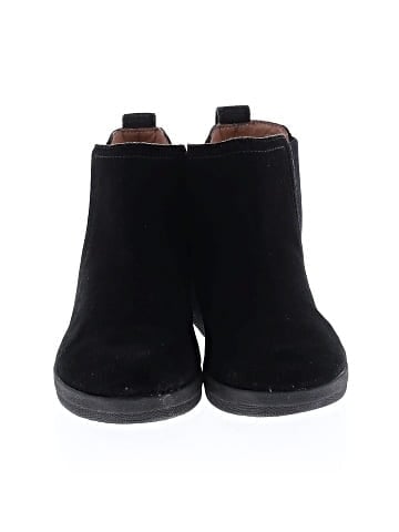 FitFlop Ankle Boots (view 2)
