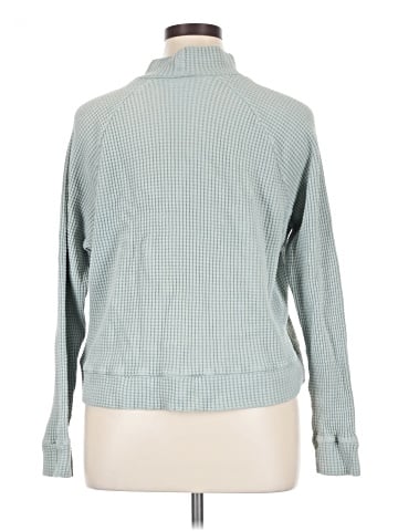 The North Face Long Sleeve Turtleneck (view 2)