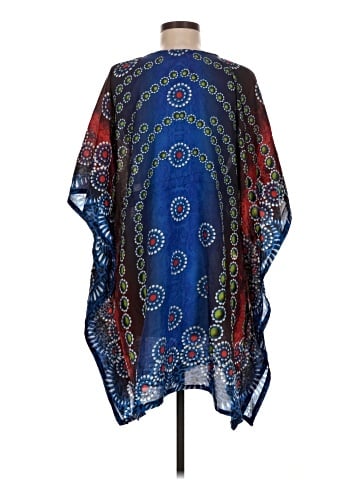 Highness Poncho (view 2)