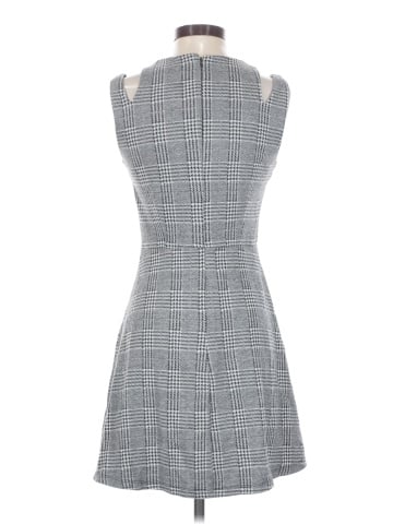 Mossimo Casual Dress (view 2)