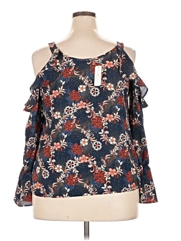 Charming Charlie 3/4 Sleeve Blouse (view 2)