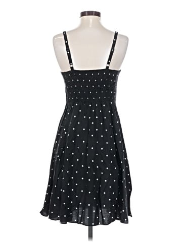 Old Navy Casual Dress (view 2)