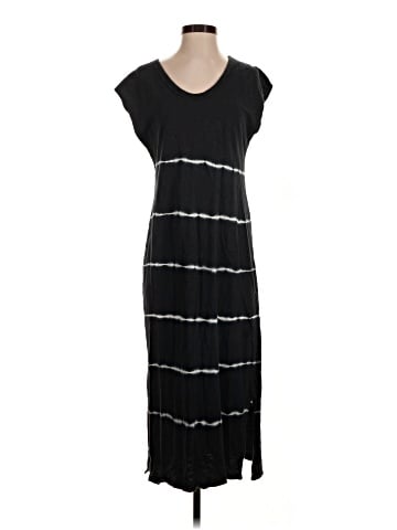 Universal Thread Casual Dress (view 1)