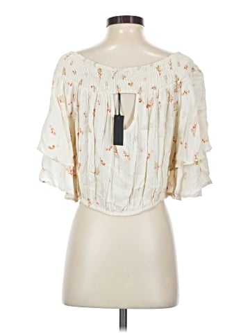 Kendall & Kylie Short Sleeve Blouse (view 2)
