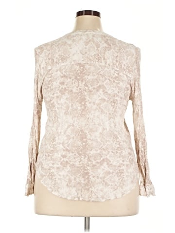 Mix by 41 Hawthorn 3/4 Sleeve Blouse (view 2)