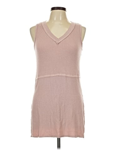 Le Lis Casual Dress (view 1)