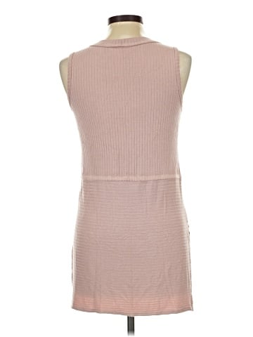 Le Lis Casual Dress (view 2)