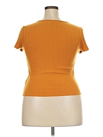 Mudd Short Sleeve T-Shirt (view 2)