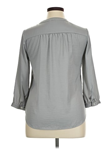 Vince Camuto 3/4 Sleeve Blouse (view 2)