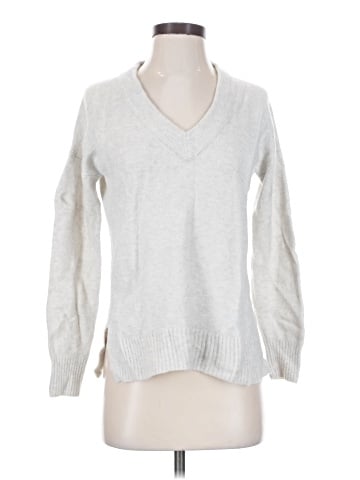 Madewell Bartlett V-Neck Pullover Sweater in Coziest Yarn (view 1)