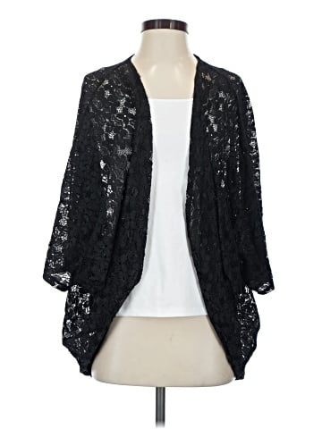 Kendall & Kylie Kimono (view 1)