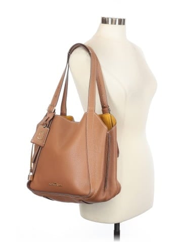 Marc Jacobs Leather Shoulder Bag (view 2)