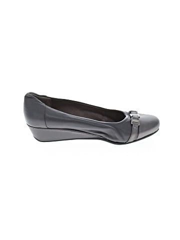 Easy Spirit Flats (view 1)