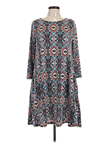 Honey & Lace Casual Dress (view 1)