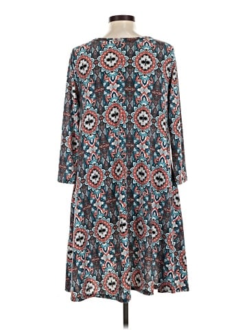 Honey & Lace Casual Dress (view 2)