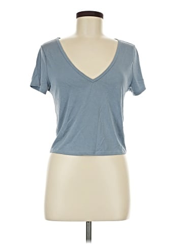 Charlotte Russe Short Sleeve T-Shirt (view 1)