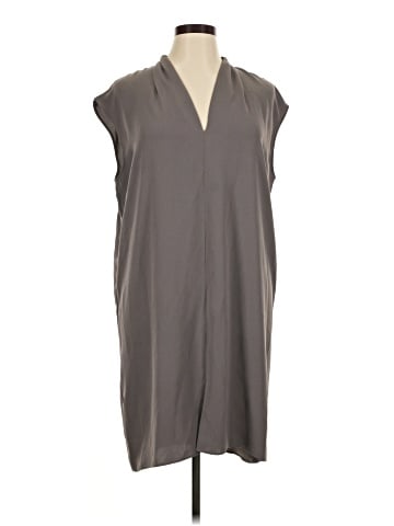 T Tahari Casual Dress (view 1)