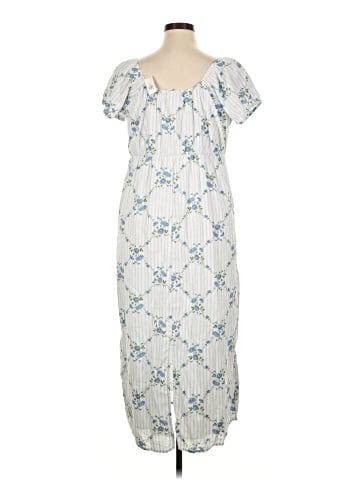 Old Navy Casual Dress (view 2)