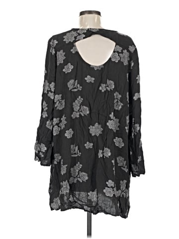 Mossimo Supply Co. Casual Dress (view 2)