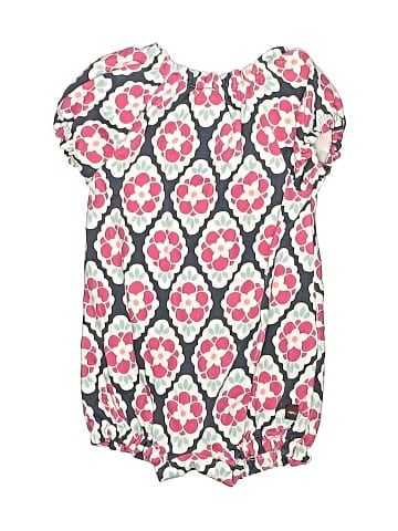 Tea Short Sleeve Outfit (view 2)
