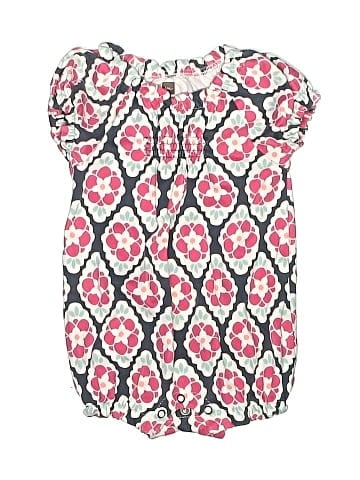 Tea Short Sleeve Outfit (view 1)