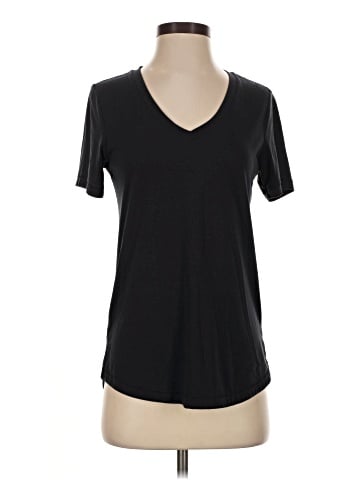 Athleta Short Sleeve T-Shirt (view 1)