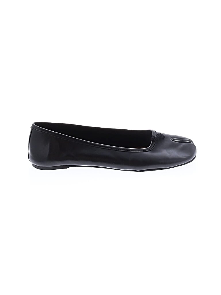 Pre-owned Assorted Brands Flats In Black
