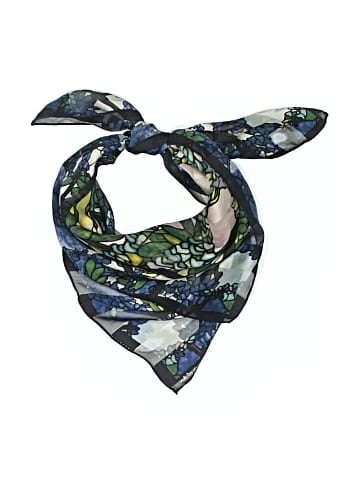 The Metropolitan Museum Of Art New York Scarf