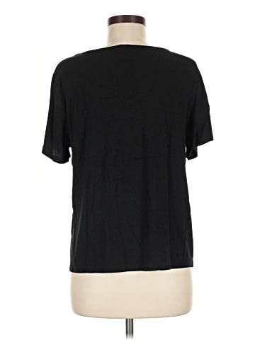 Old Navy Short Sleeve T-Shirt (view 2)
