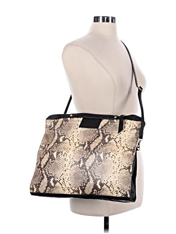 Cynthia Vincent Leather Crossbody Bag (view 2)