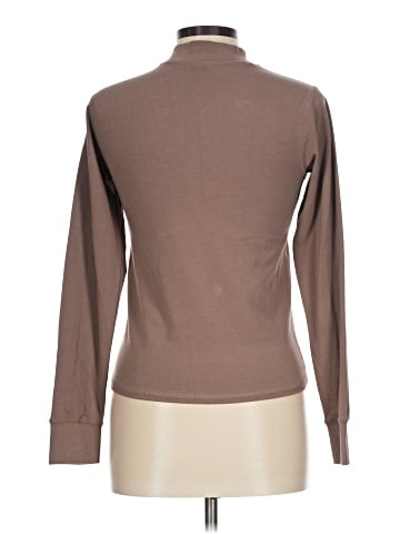 Yogalicious Long Sleeve Top (view 2)