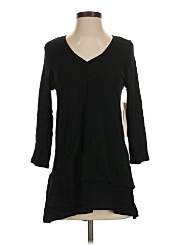 TWO by Vince Camuto 3/4 Sleeve Top (view 1)