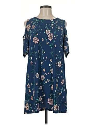 Gilli Casual Dress (view 1)