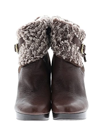 Ugg Ankle Boots (view 2)