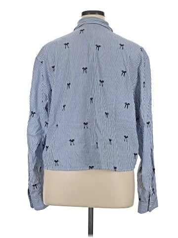 Old Navy Long Sleeve Button-Down Shirt (view 2)