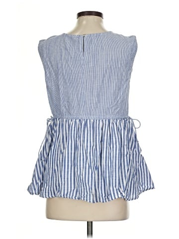 Doe & Rae Casual Dress (view 2)