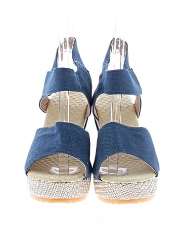 Unbranded Wedges (view 2)