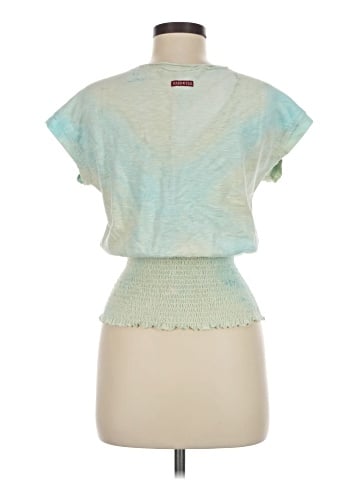 Hard Tail Short Sleeve Top (view 2)