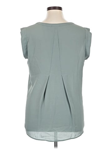 Pleione Short Sleeve Top (view 2)