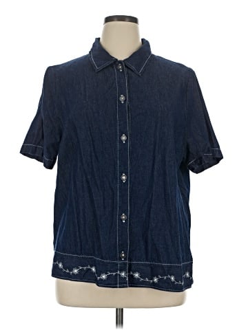 Hot Cotton Short Sleeve Button-Down Shirt (view 1)